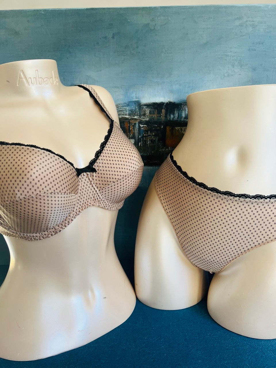 SG push up - MASCULIN SINGULIER- Lise Charmel ANTIGEL