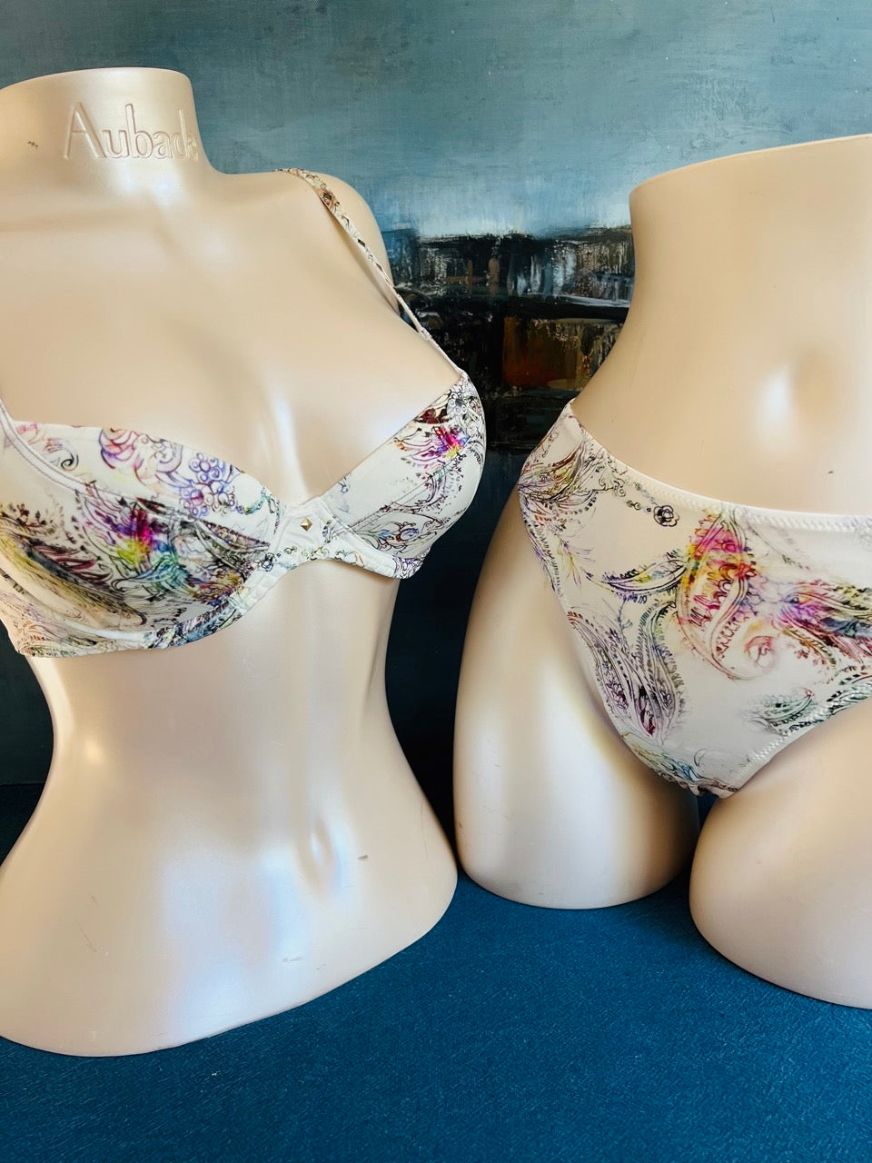 SG push up - CASHMERE CITY - Lise Charmel ANTIGEL