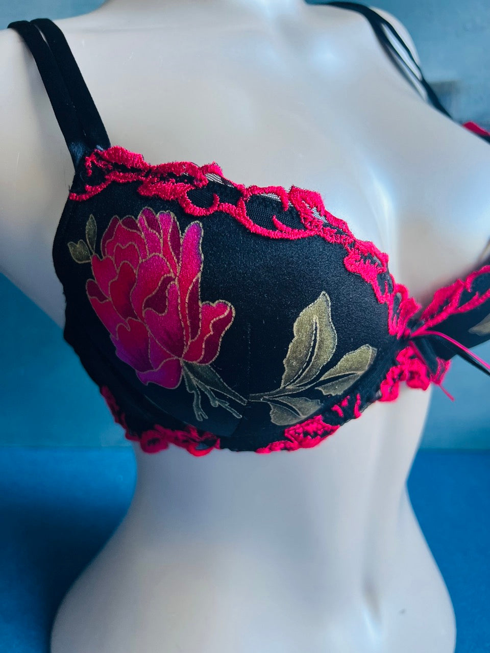 SG push up - PARIS DIVA noir - Lise Charmel