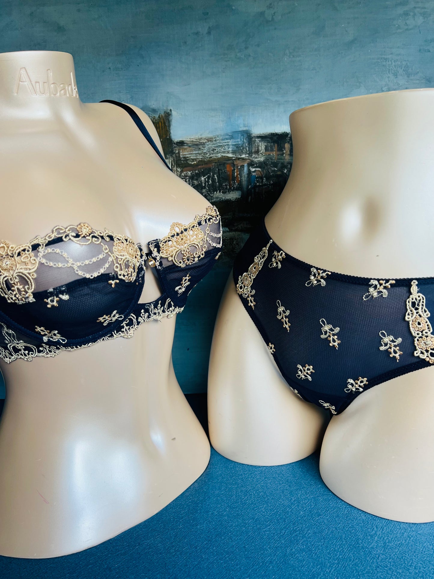 SG corbeille - RECITAL BLEU - Lise Charmel