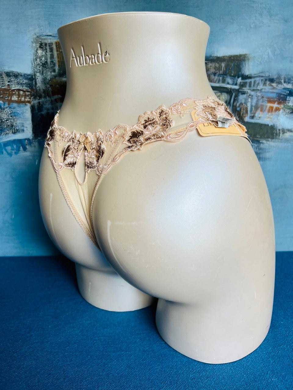 Culotte tanga beige - MOTS D'AMOUR - Lise Charmel