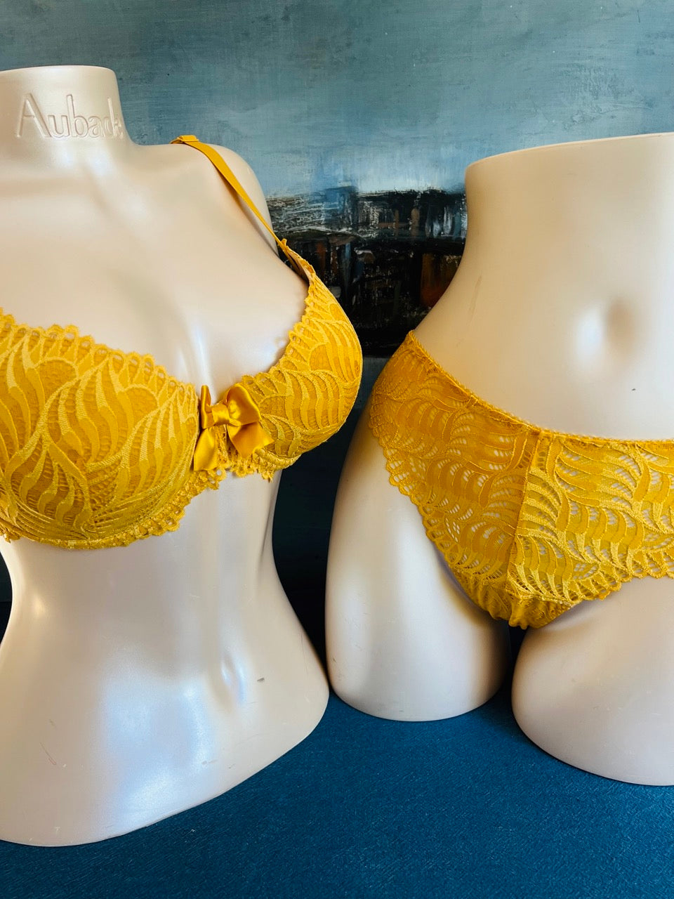 SG push up - ONDE GRAPHIC - Lise Charmel ANTIGEL