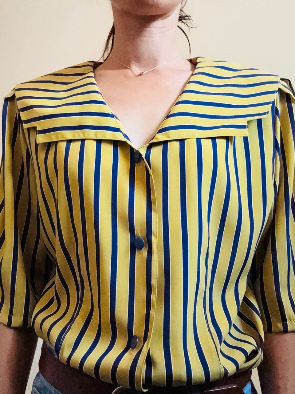 Chemisier style bowling jaune vintage rétro look