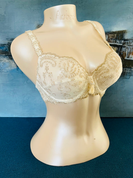 SG emboitant beige - ELEGANCE ATTITUDE - Lise Charmel