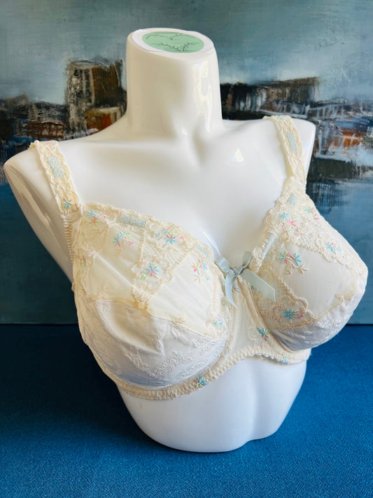 SG emboitant ivoire - MARIE ANTOINETTE - Louisa Bracq