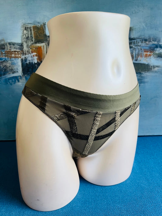 Culotte brésilienne - SERIE - Louisa Bracq