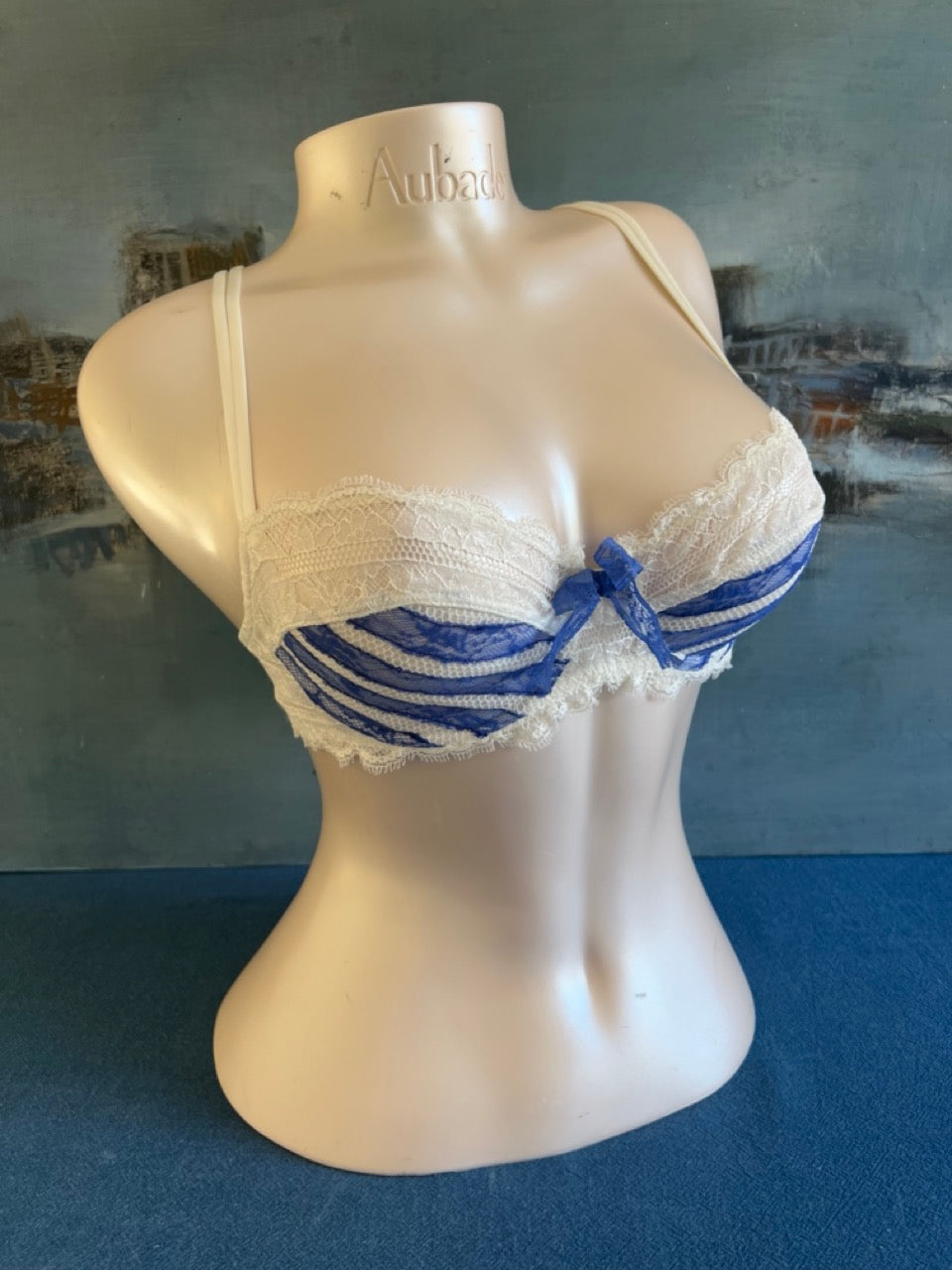 SG corbeille - ELEGANCE REGATE (blanc) - Lise Charmel
