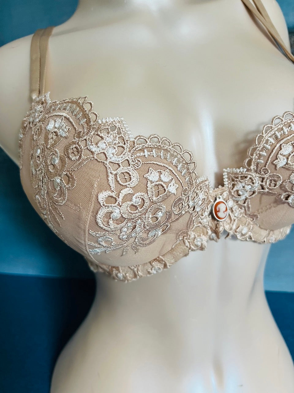 SG push up - PRINCESSE DE CLEVES - Lise Charmel