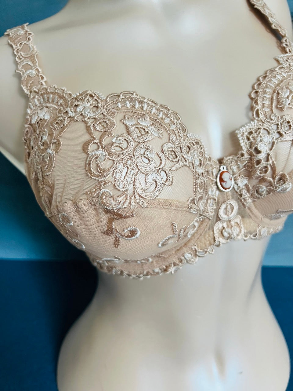 SG emboitant - PRINCESSE DE CLEVES - Lise Charmel