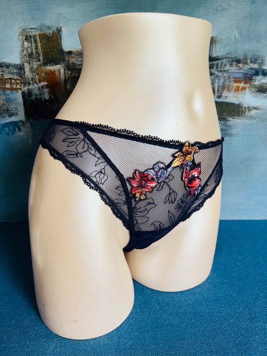 Culotte brésilienne - JETEE DE FLEURS - Lise Charmel