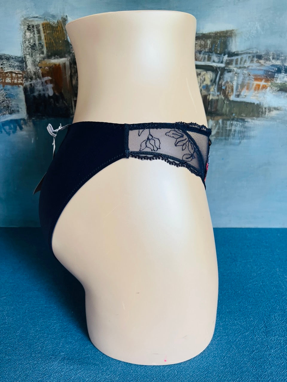 Culotte brésilienne - JETEE DE FLEURS - Lise Charmel