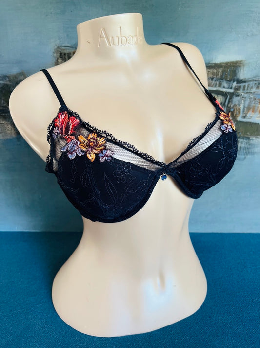 SG push up 1 - JETEE DE FLEURS - Lise Charmel
