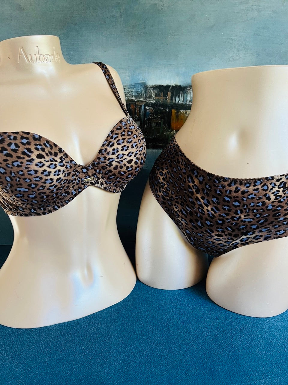 SG push up - PENSEE BETE - Lise Charmel ANTIGEL