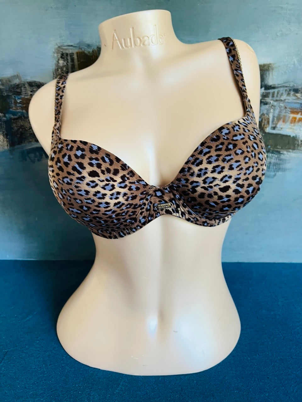 SG push up - PENSEE BETE - Lise Charmel ANTIGEL