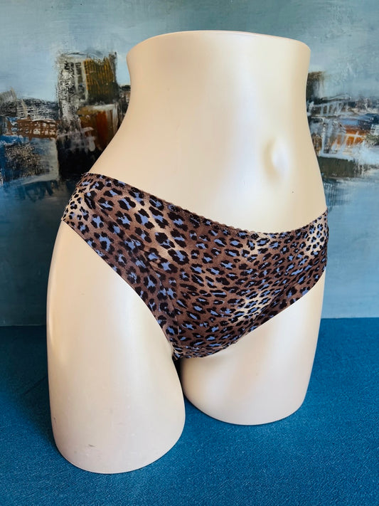 Culotte brésilienne - PENSEE BETE - Lise Charmel ANTIGEL