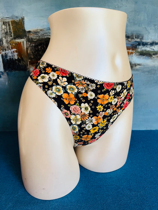 Culotte tanga - PRAIRIE CITY - Lise Charmel ANTIGEL
