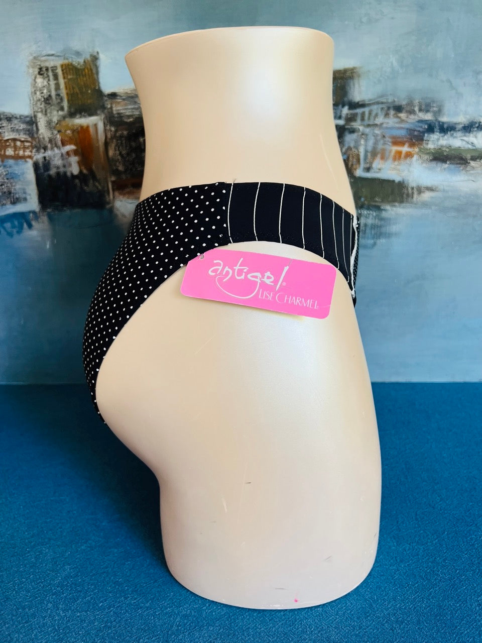 Culotte brésilienne - BEAUTE DANDY - Lise Charmel ANTIGEL