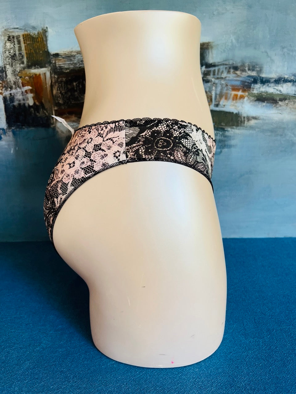 Culotte brésilienne - DENTELLE AU COEUR - Lise Charmel ANTIGEL