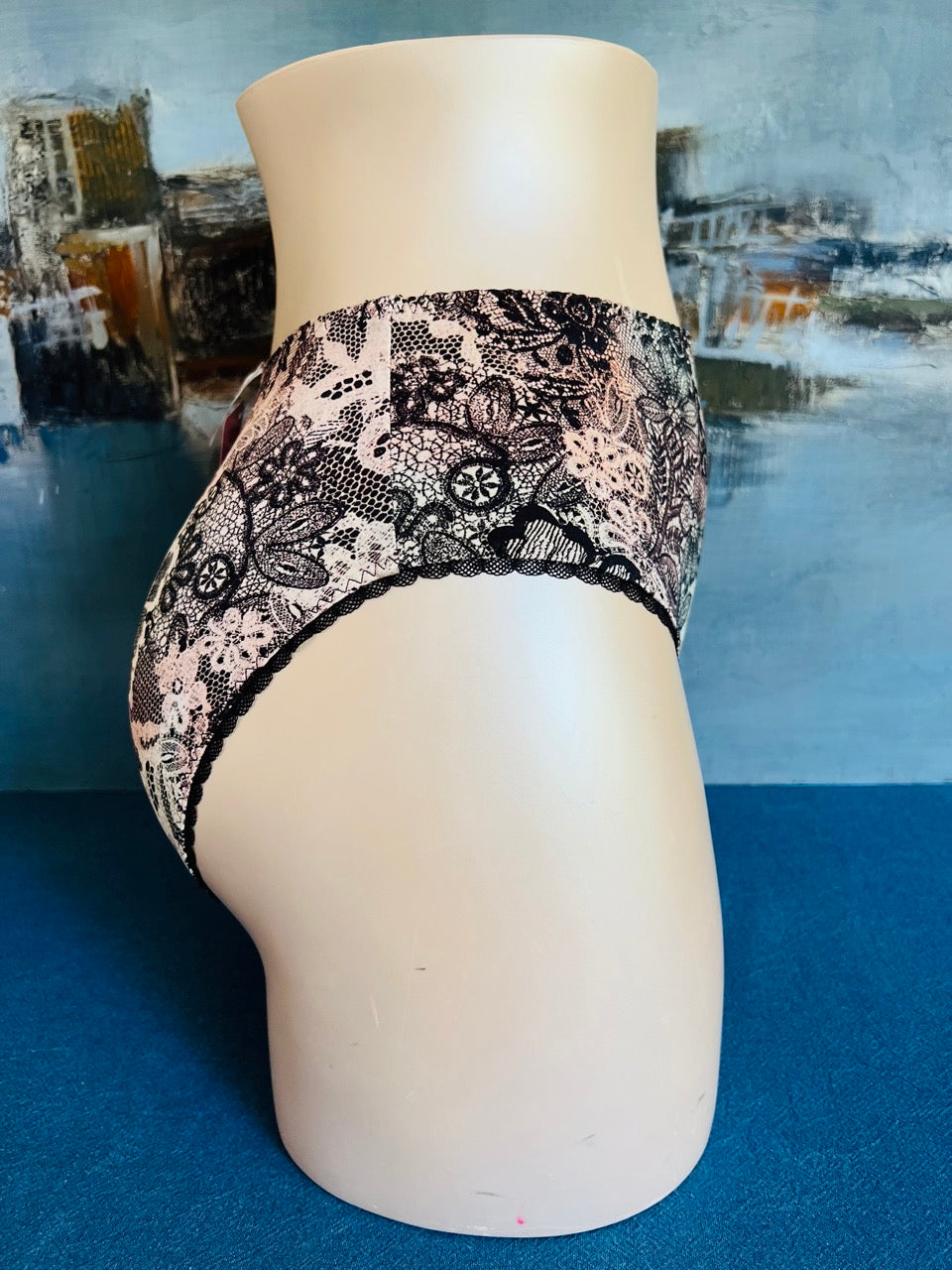 Culotte slip haut - DENTELLE AU COEUR - Lise Charmel ANTIGEL