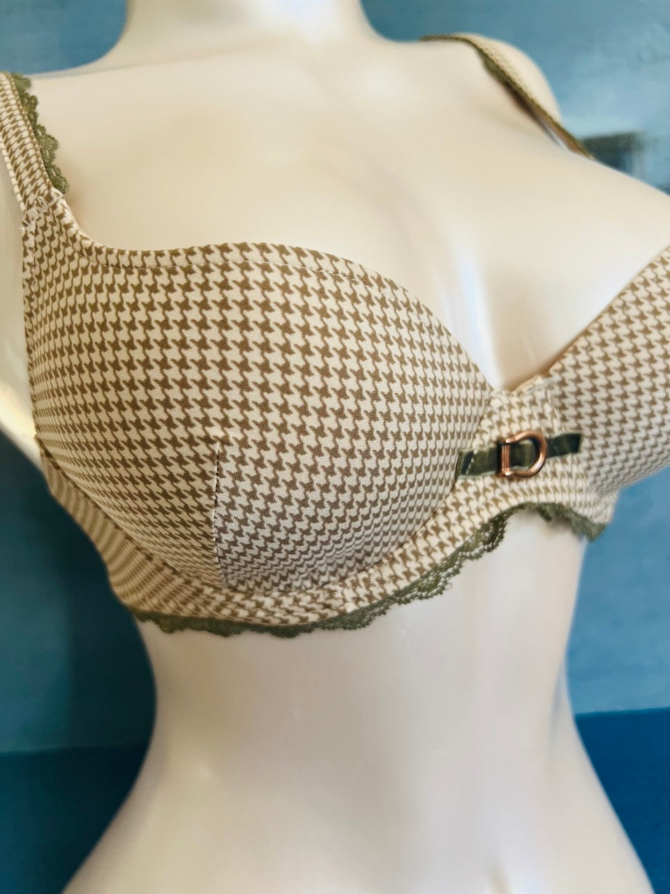 SG push up - LA CAVALIERE - Lise Charmel ANTIGEL