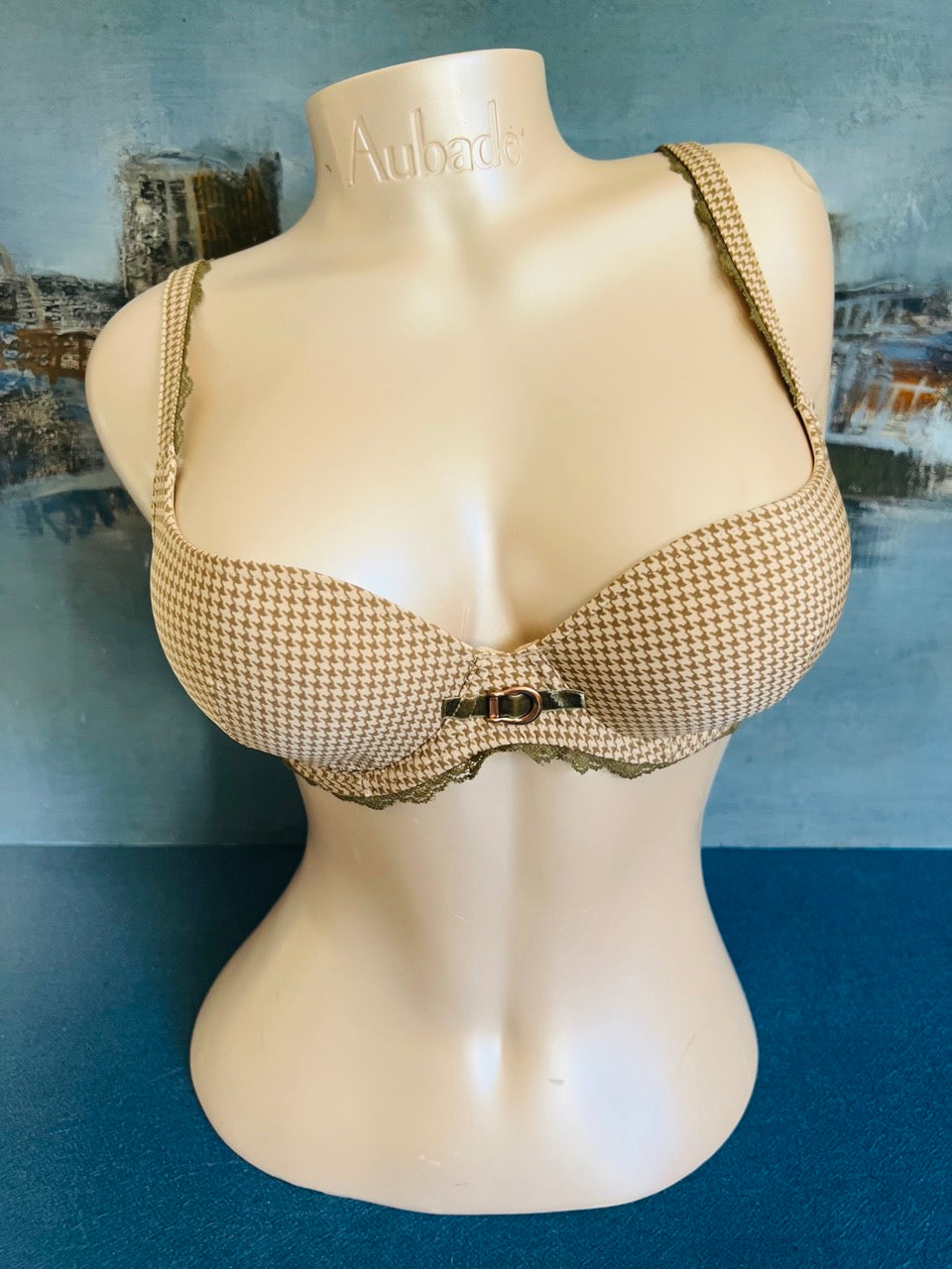 SG push up - LA CAVALIERE - Lise Charmel ANTIGEL