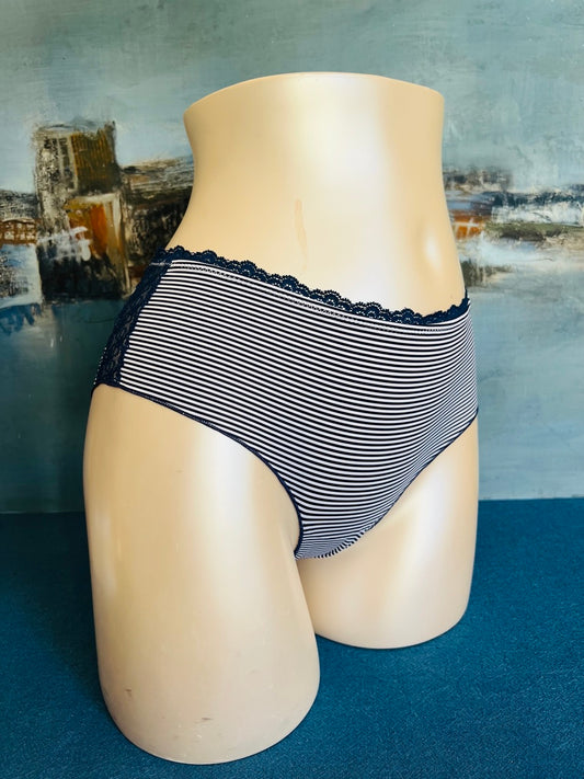 Culotte shorty - ON THE DECK - Lise Charmel ANTIGEL