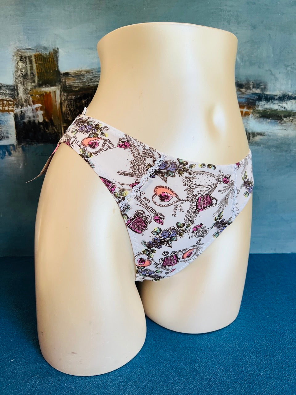 Culotte brésilienne - FLIRT AU TRIANON - Lise Charmel ANTIGEL