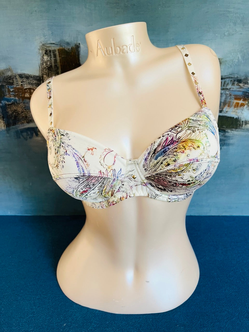 SG corbeille fitting - CASHMERE CITY - Lise Charmel ANTIGEL
