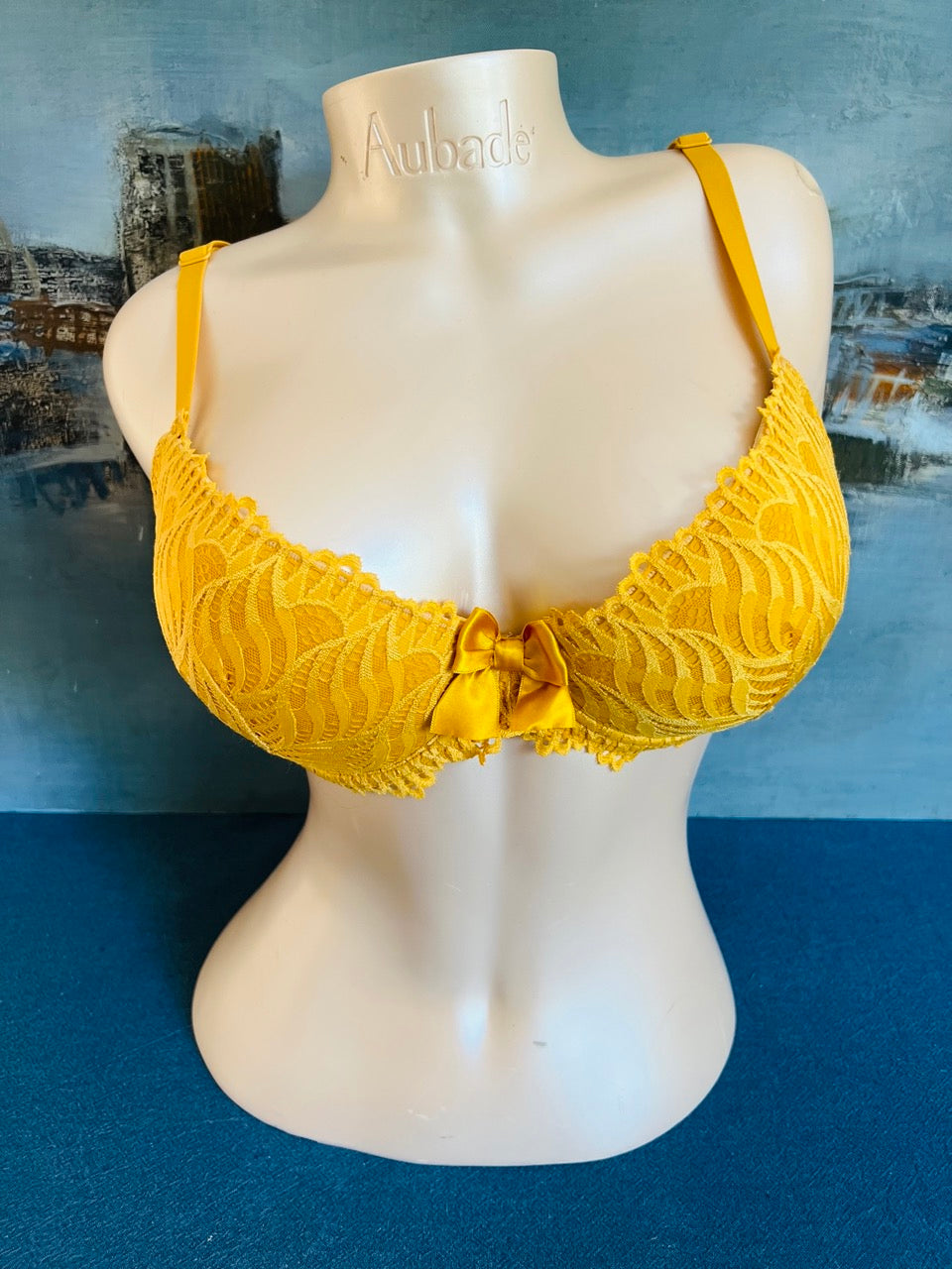 SG push up - ONDE GRAPHIC - Lise Charmel ANTIGEL