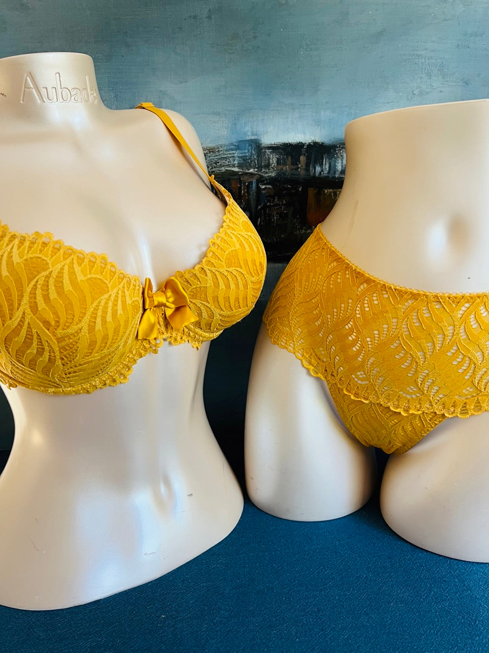 SG push up - ONDE GRAPHIC - Lise Charmel ANTIGEL