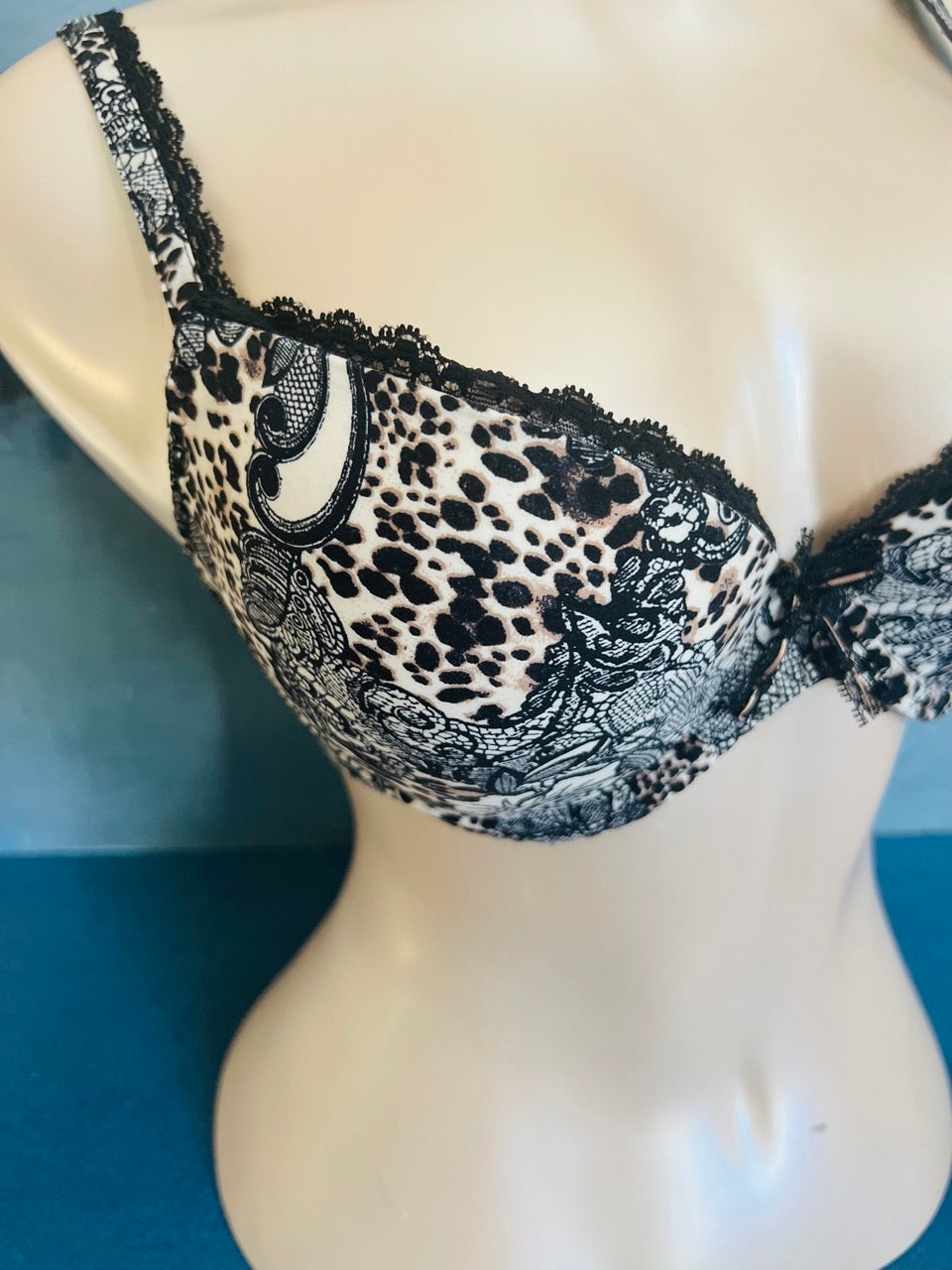 SG push up - FELINE EN DENTELLE - Lise Charmel ANTIGEL