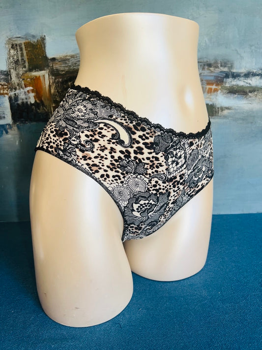 Culotte slip haut - FELINE EN DENTELLE - Lise Charmel ANTIGEL