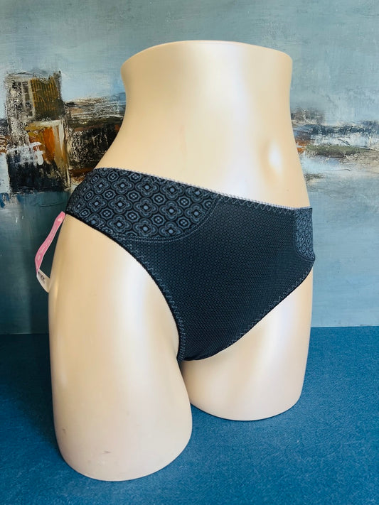 Culotte brésilienne - CAMPUS GIRL - Lise Charmel ANTIGEL