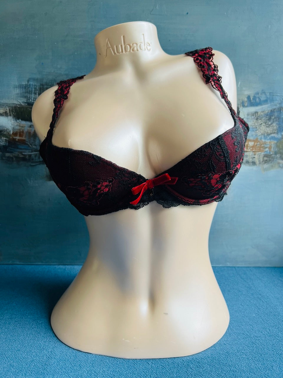 SG push up V2 - LIAISON SECRETE - Lise Charmel