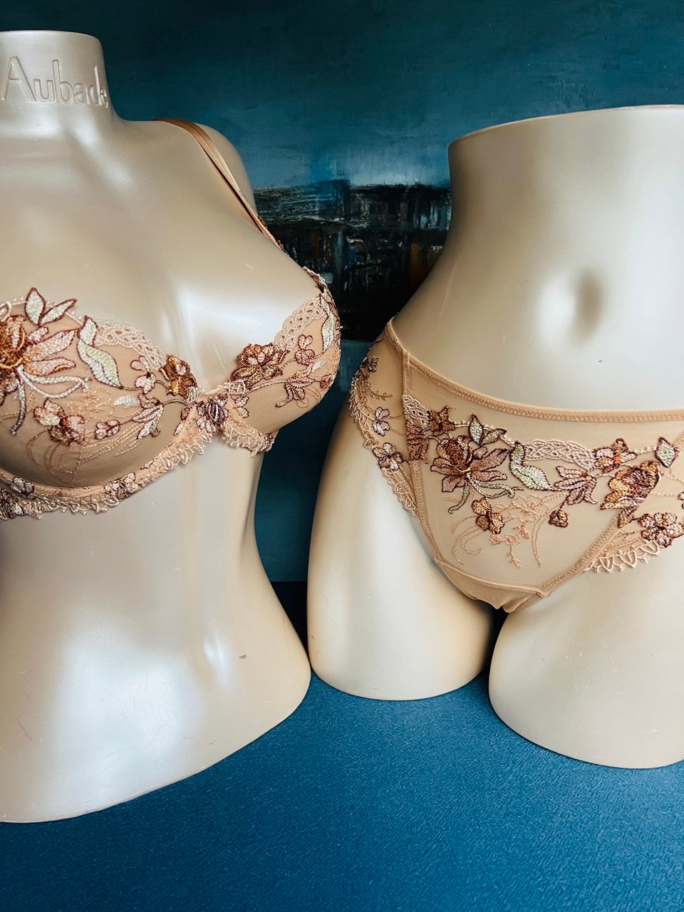 Culotte italienne (beige) - LODGE EN FLEURS  - Lise Charmel