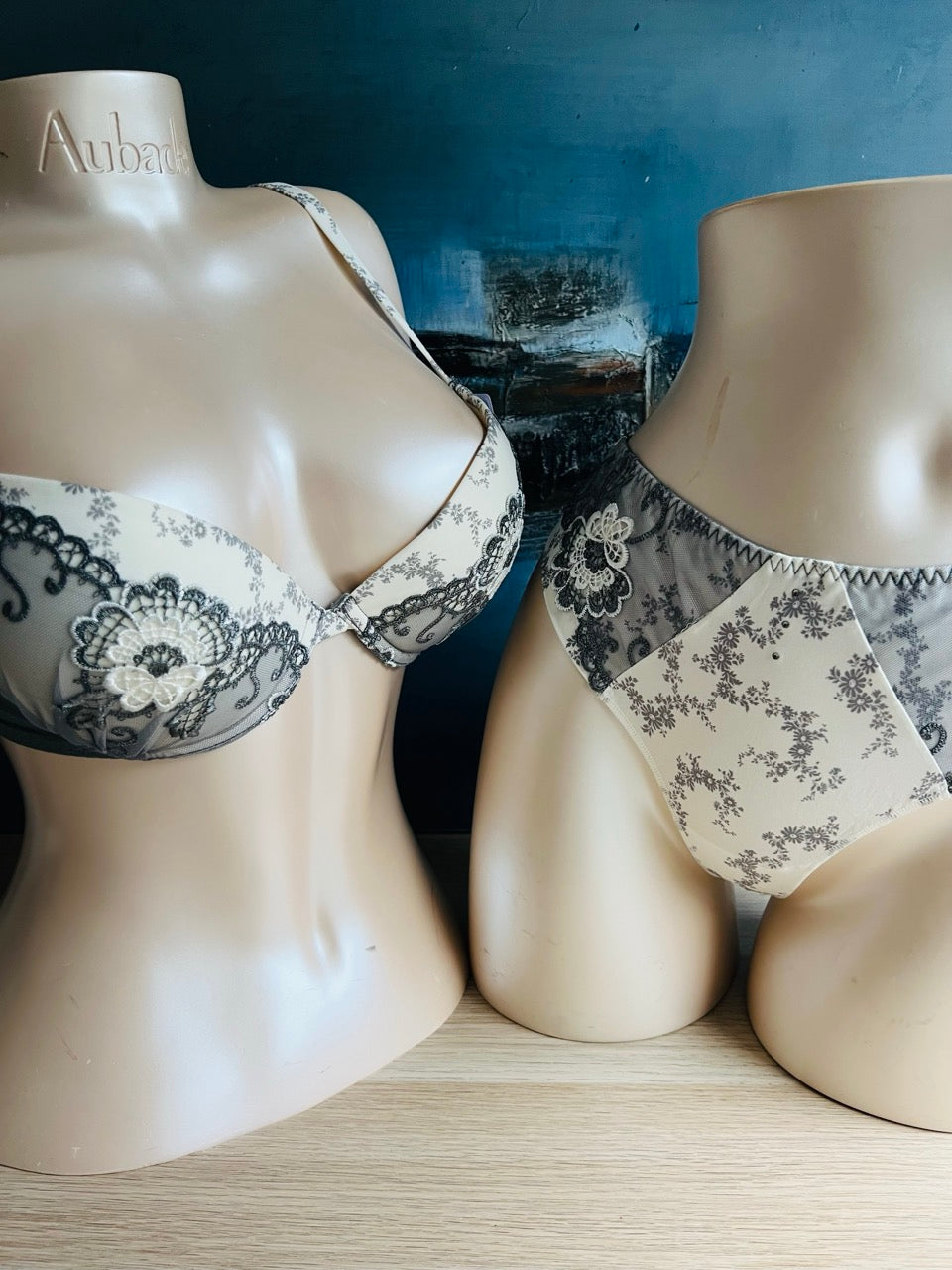 SG push up - VOLUPTE - Simone Pérèle