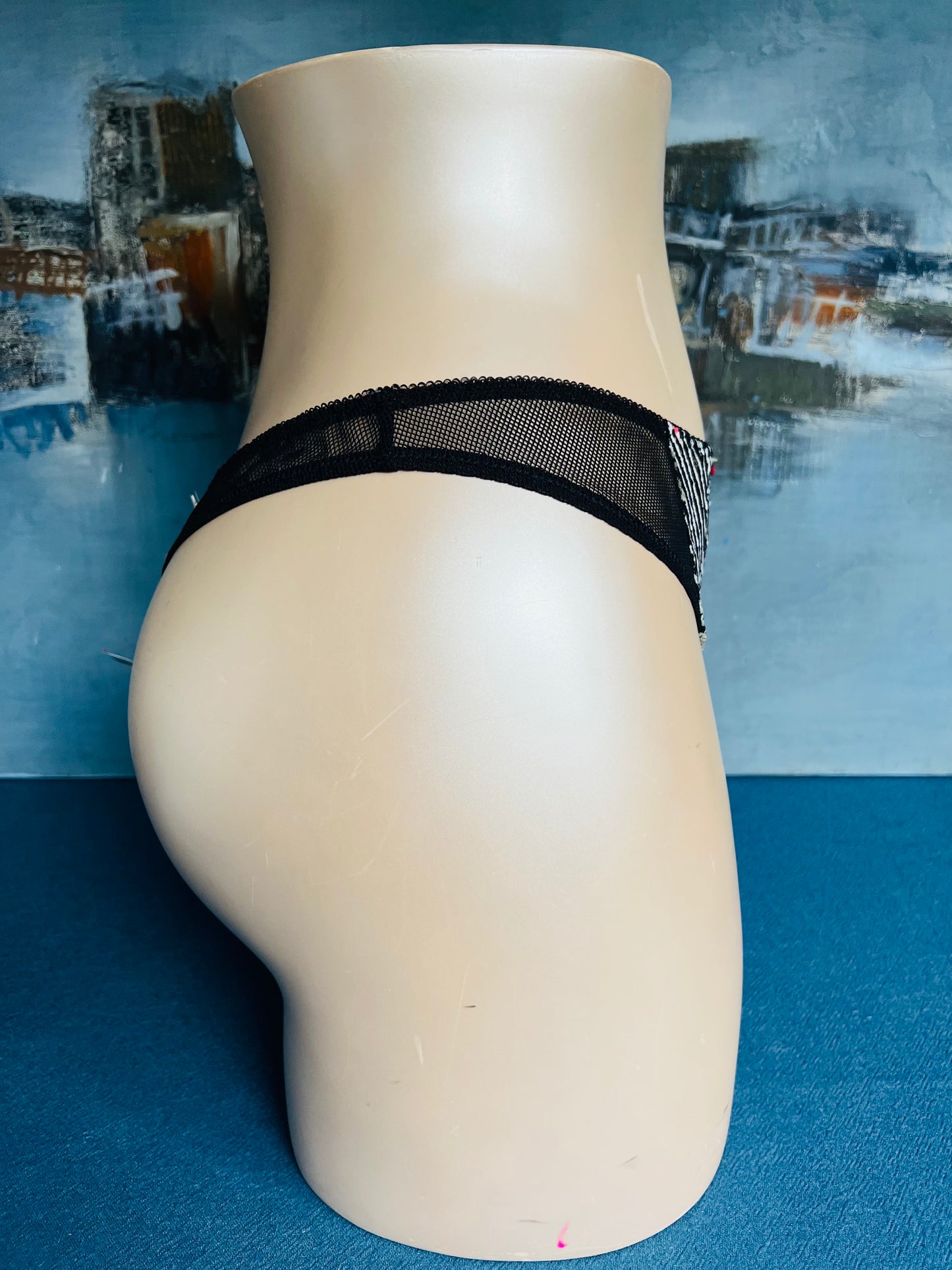 Culotte tanga - LOVE COMEDIE - Lise Charmel ANTIGEL