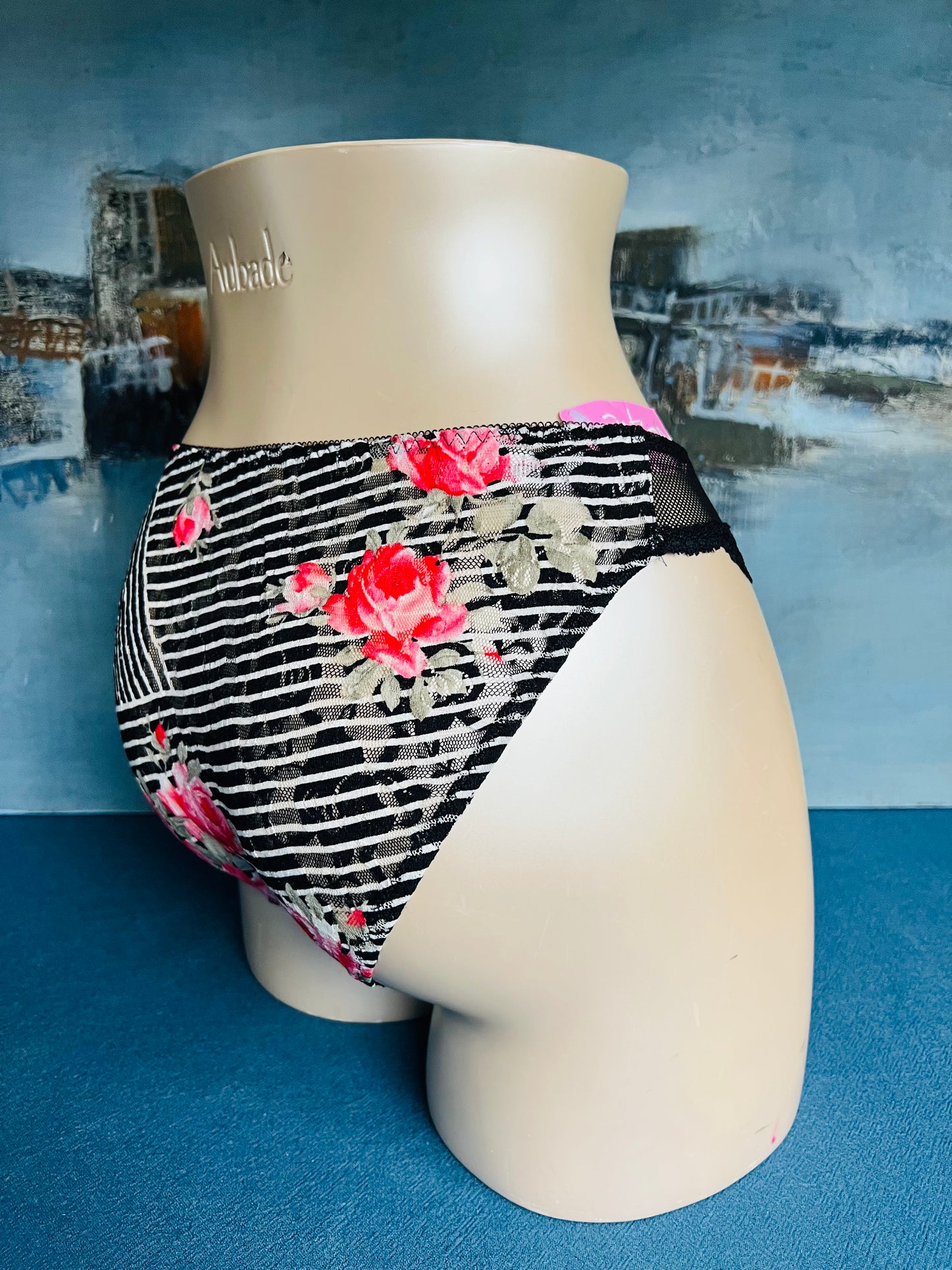Culotte brésilien - LOVE COMEDIE - Lise Charmel ANTIGEL