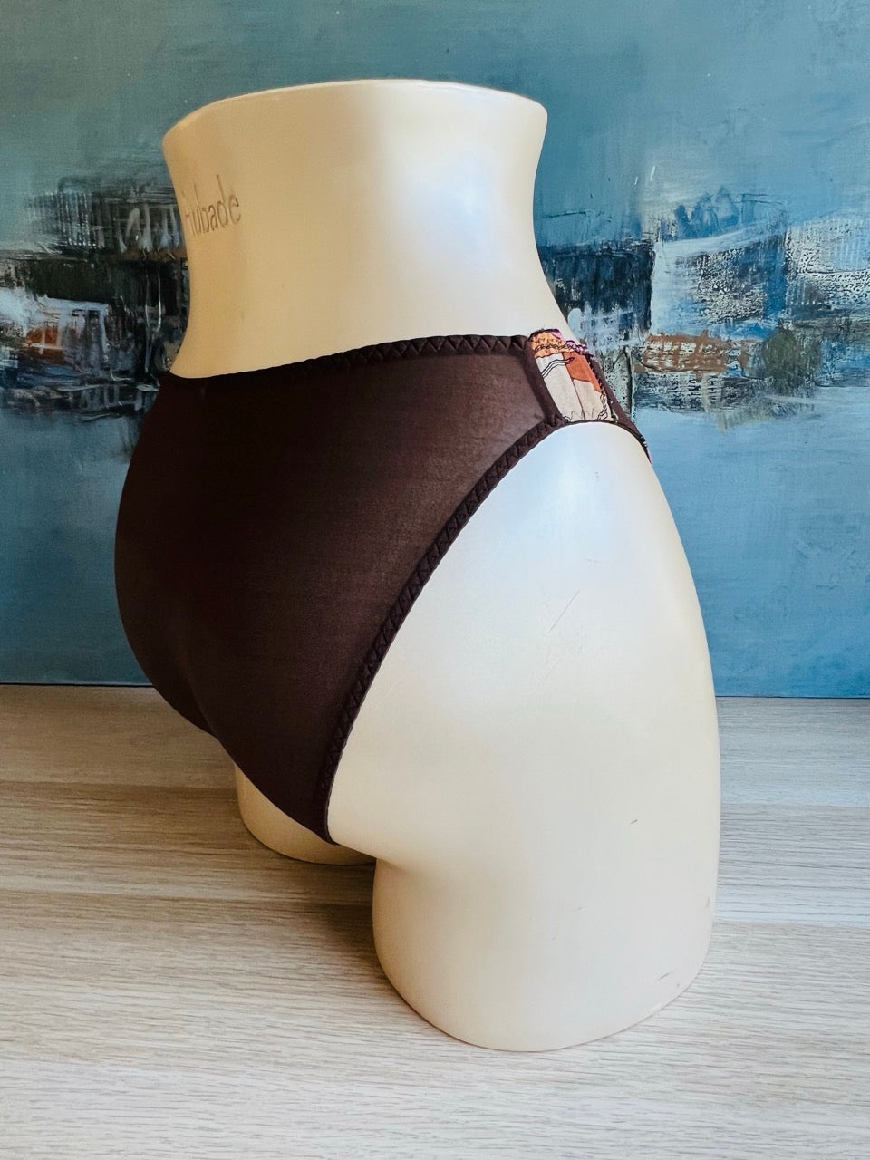 Culotte brésilienne - COMEDIE - Barbara
