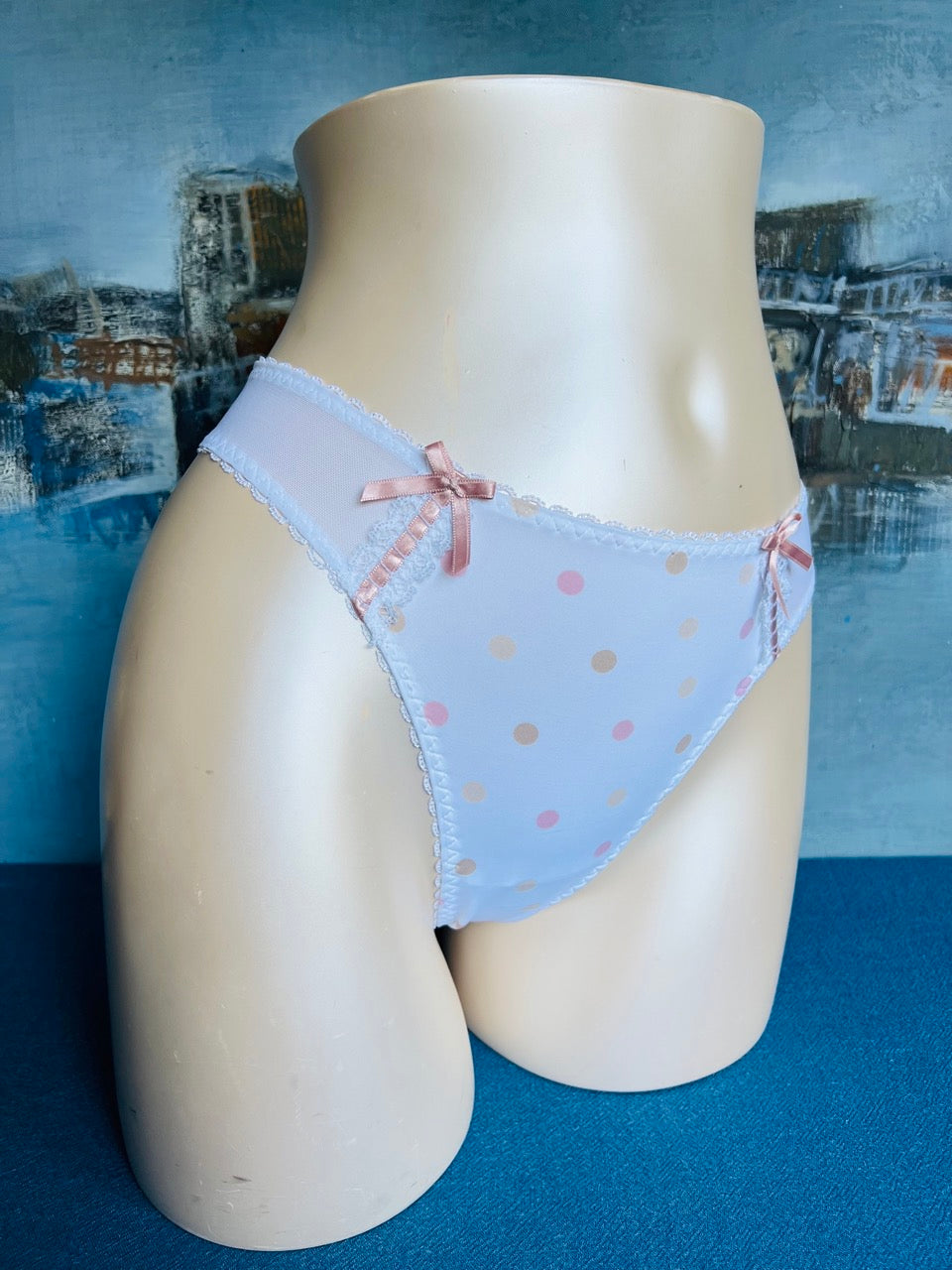 Culotte tanga - LES FILLES - Lise Charmel ANTIGEL
