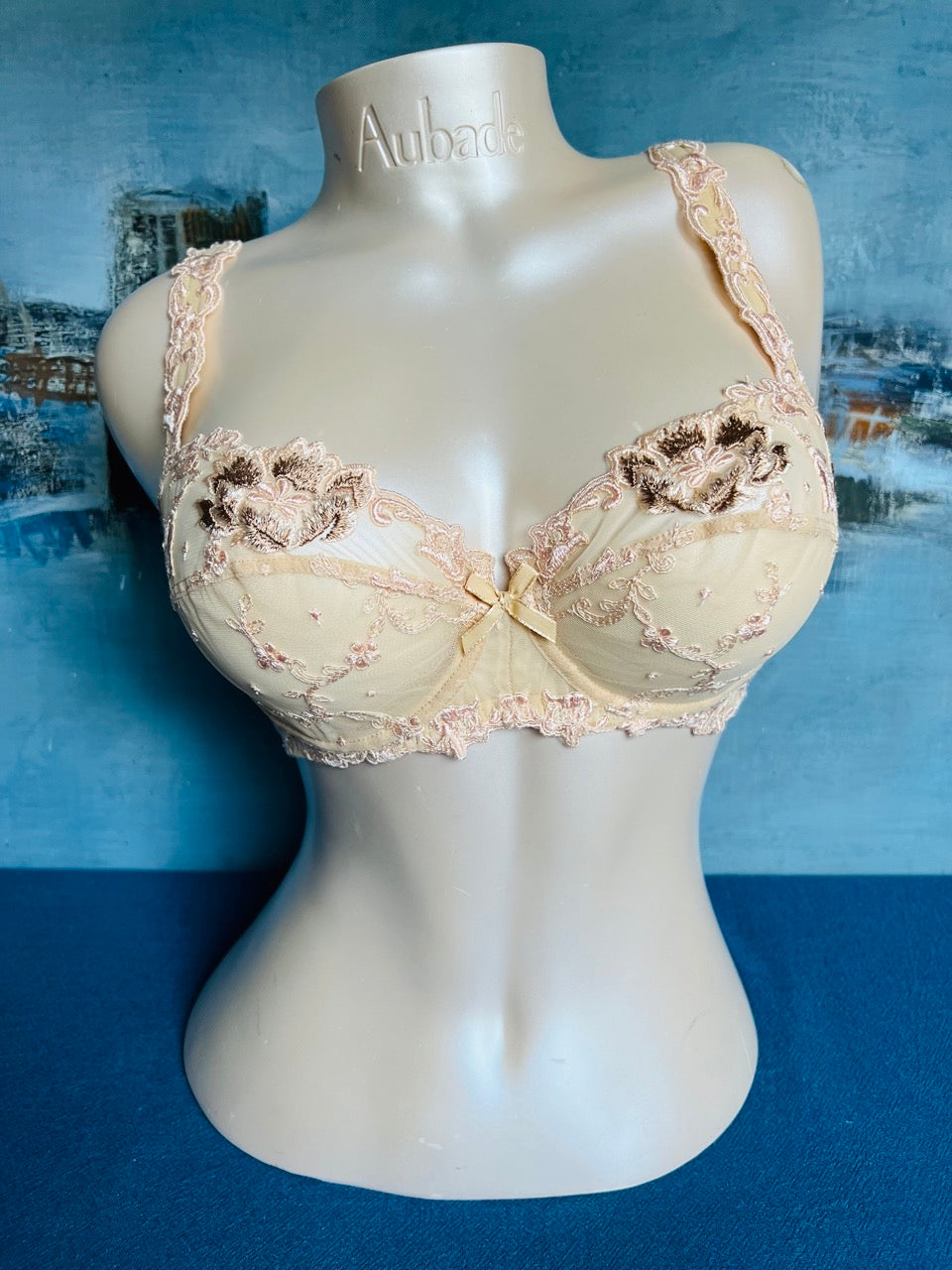 SG corbeille beige - MOTS D'AMOUR - Lise Charmel