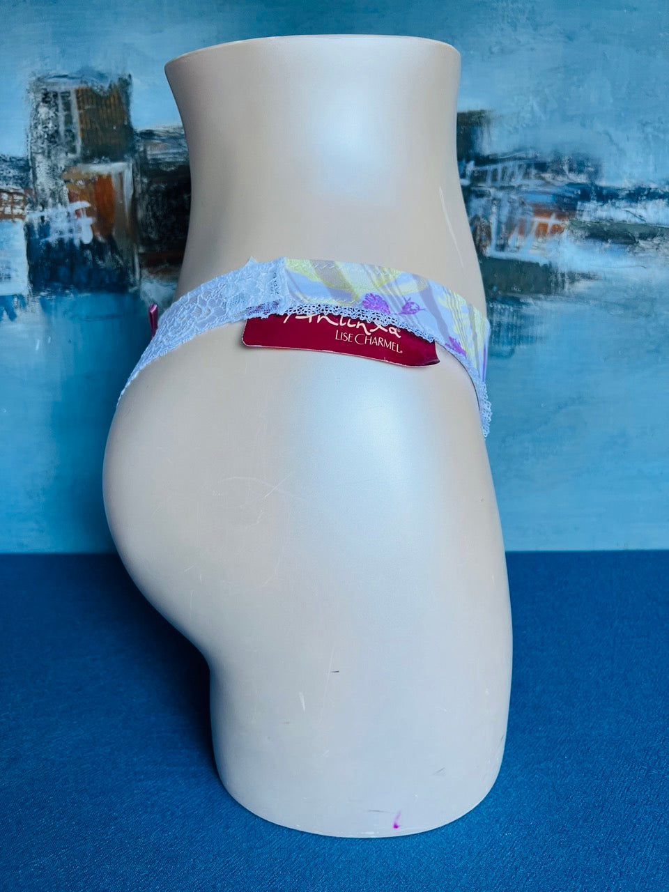 Culotte tanga - JUSTE UN BAISER - Lise Charmel ANTINEA