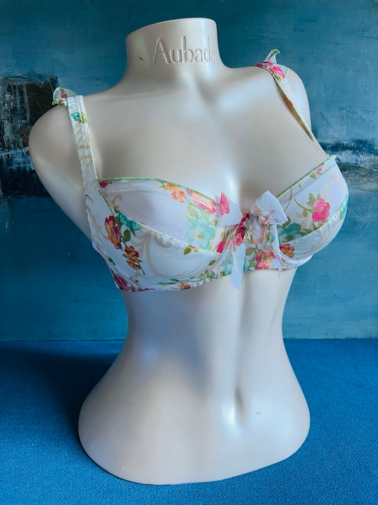 SG corbeille - DIVINE EGLANTINE - Lise Charmel