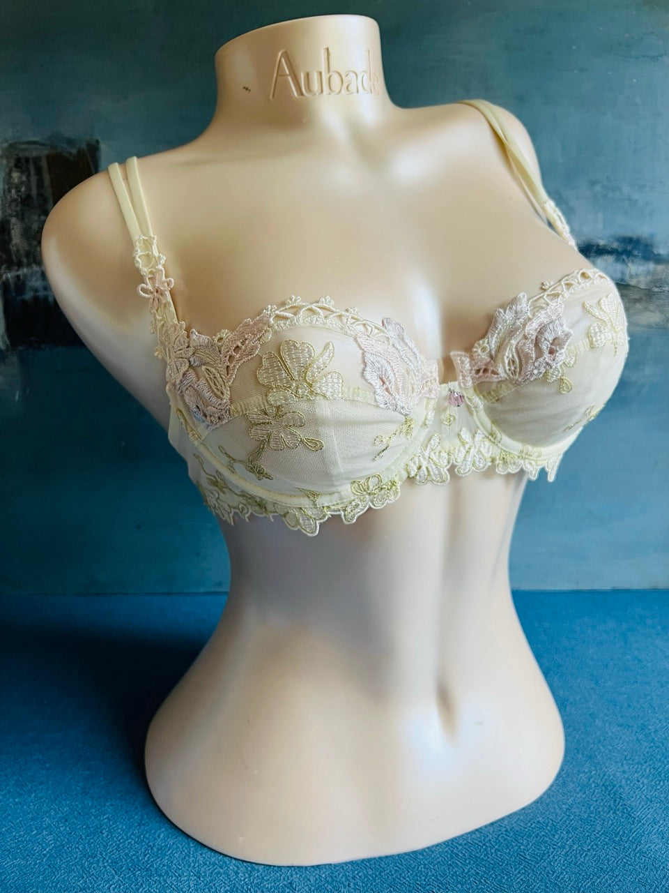 SG corbeille ivoire - AMOUR DELICE - Lise Charmel