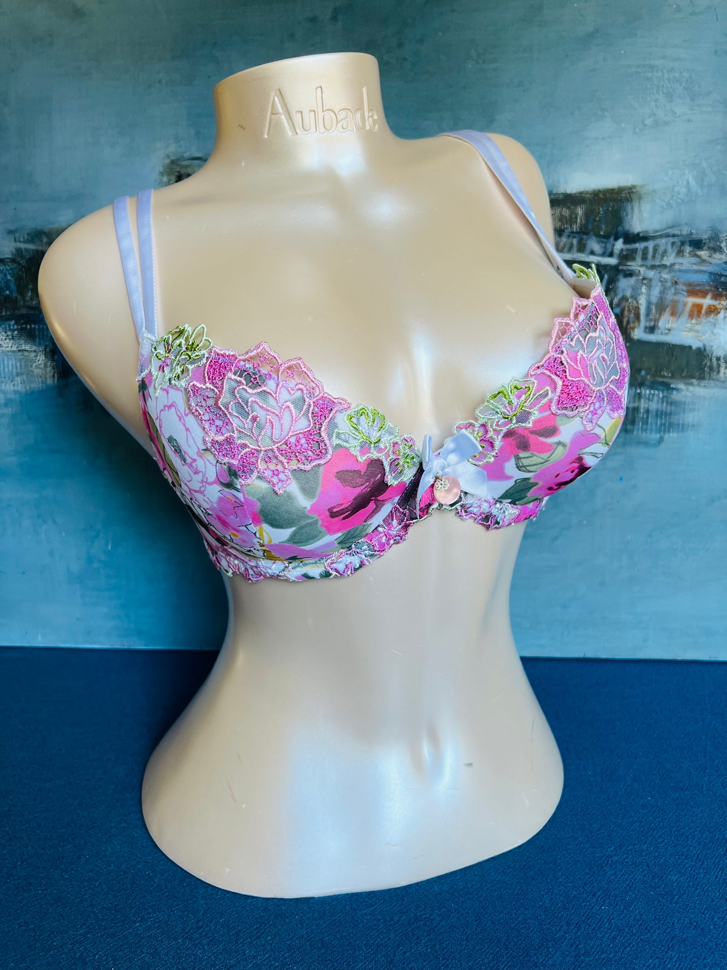SG push up blanc - JARDINS INTIMES - Lise Charmel